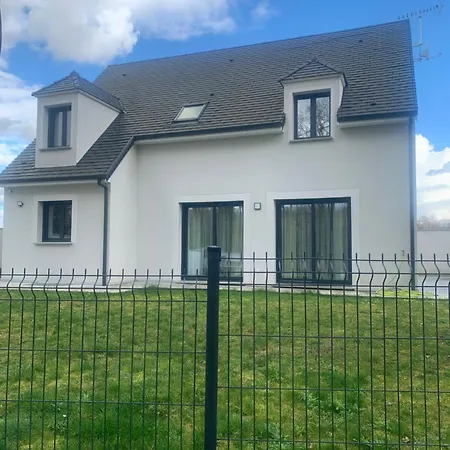 Maison Récente Très Spacieuse Hébergement de vacances Forges-les-Bains